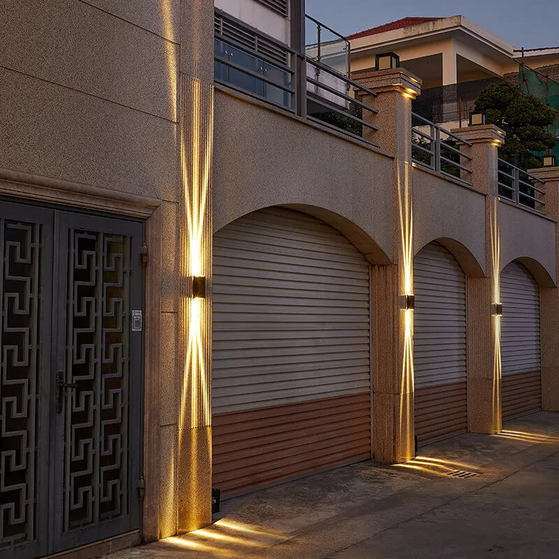Weatherproof Bright Outdoor LED Wall Lamp