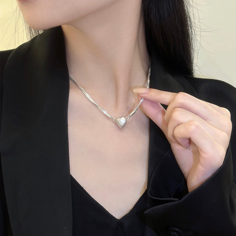 Lovely Heart Shape Magnetic Necklace - Halri