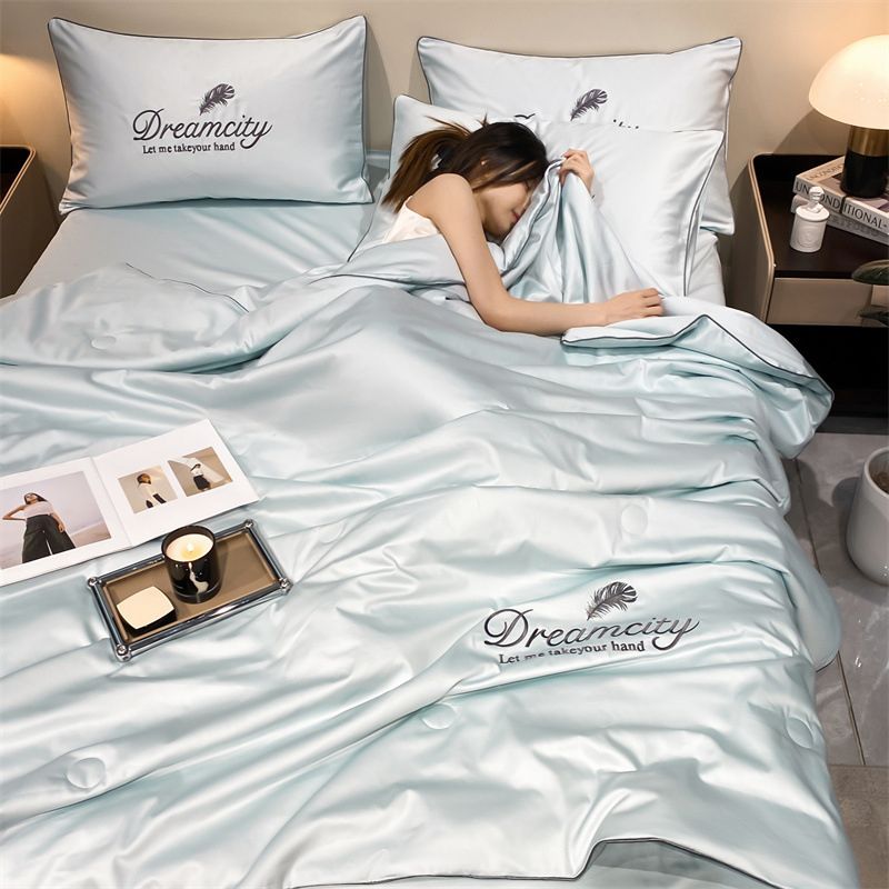 Soft Lightweight Cooling Blanket