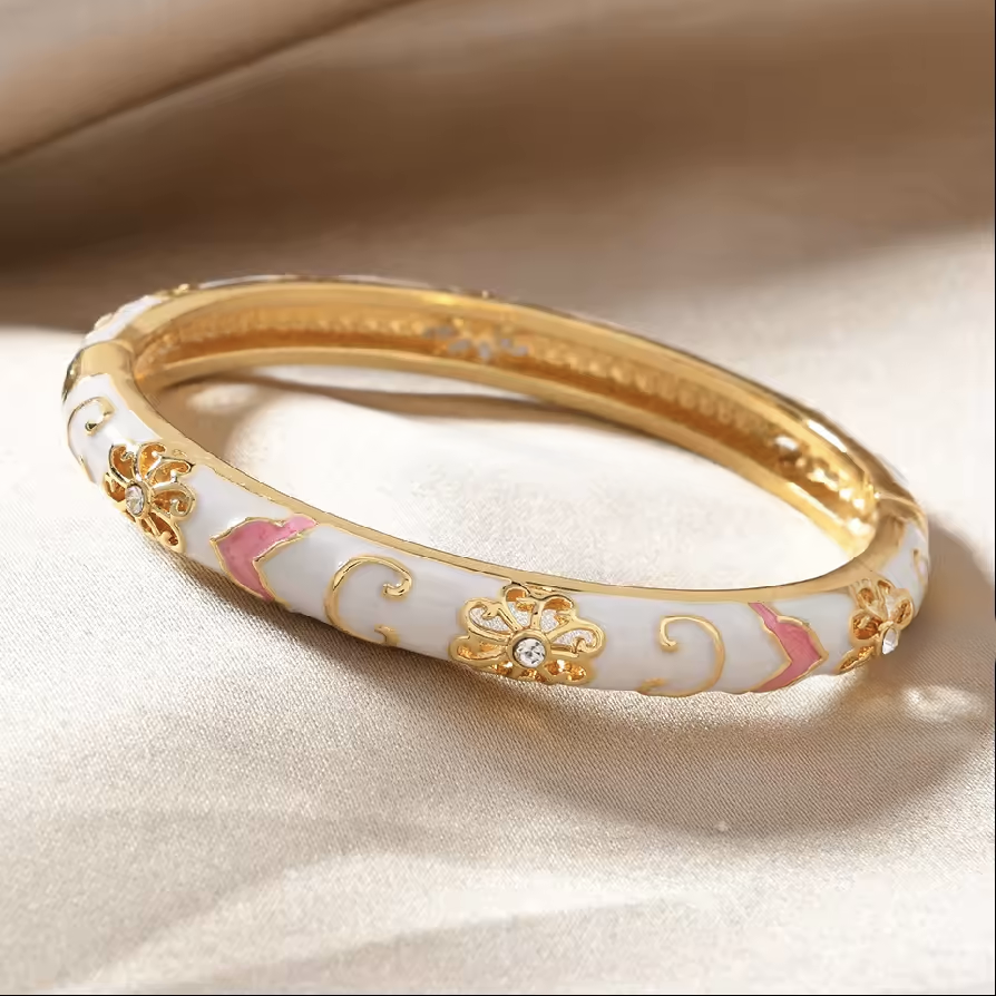 Beautiful Flower Patterned Bangles
