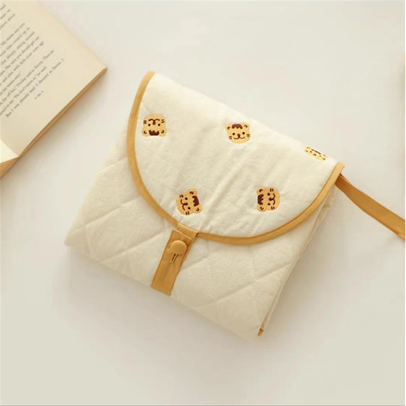Portable Baby Changing Pad with Cute Bear Design