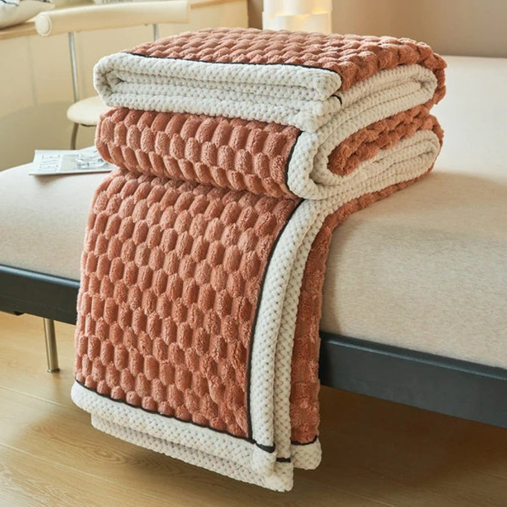 Plush Fleece Blanket - Warm Lightweight Throw