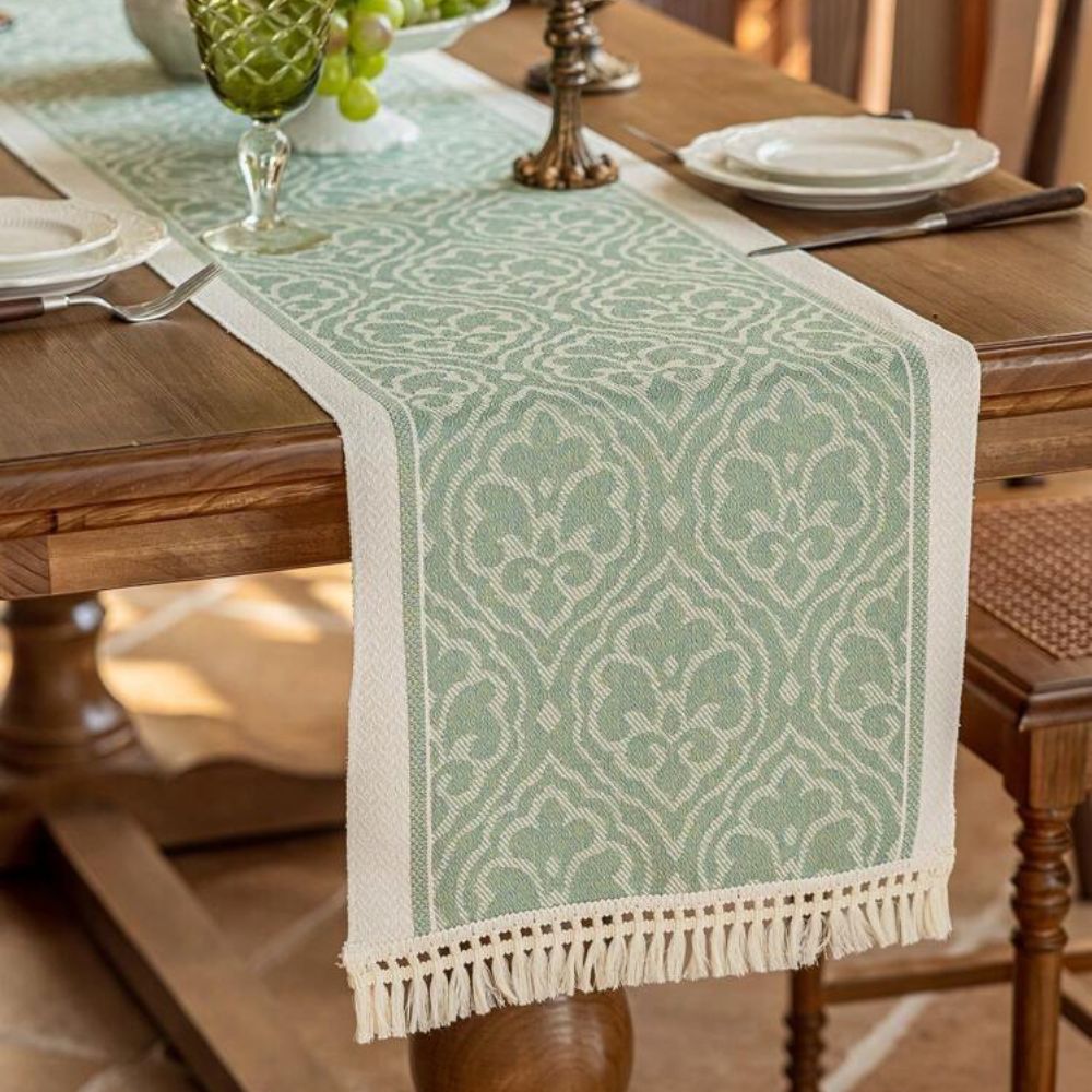 Elegant Desert Pattern Table Runner