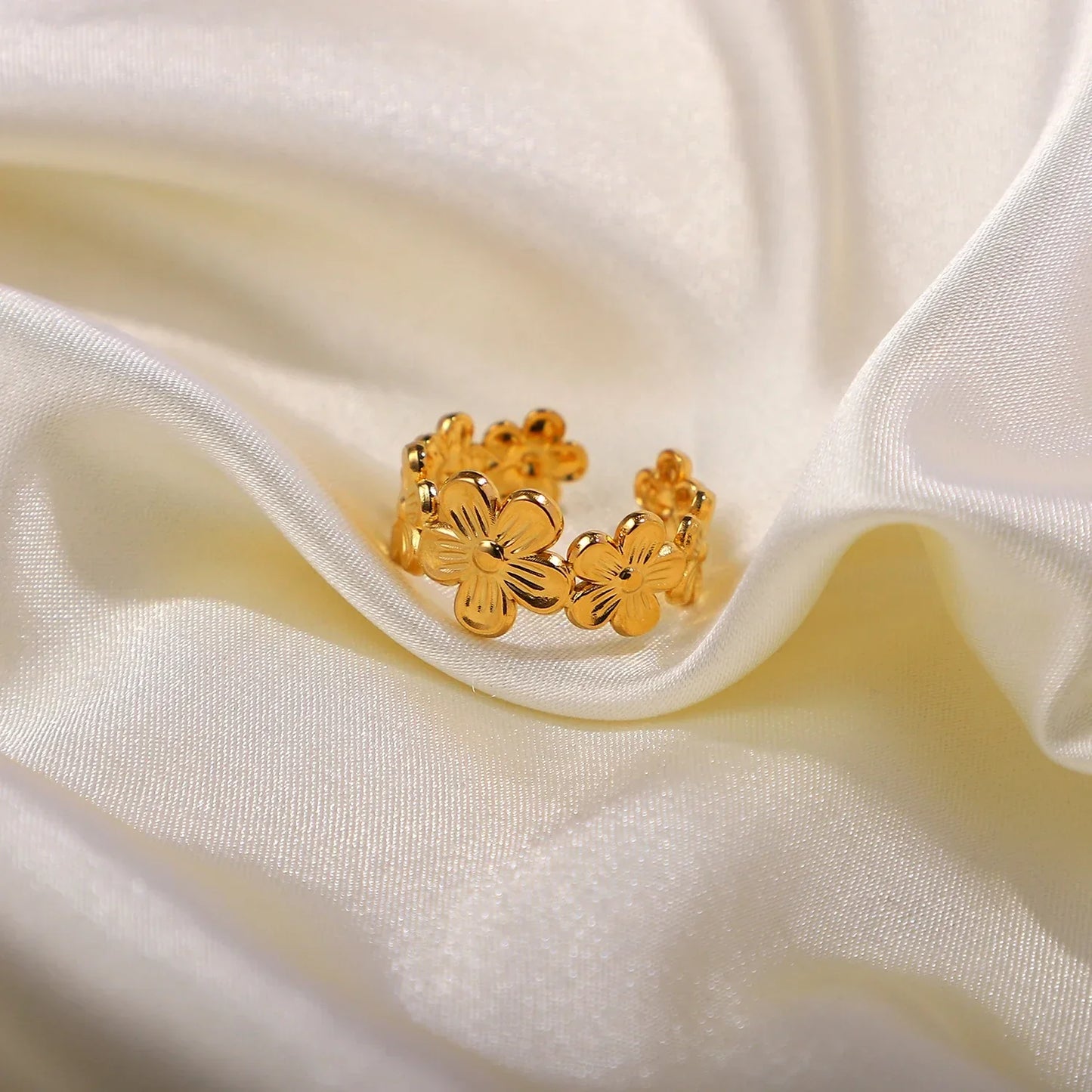 Delicate Flower Wrap Around Ring - Halri