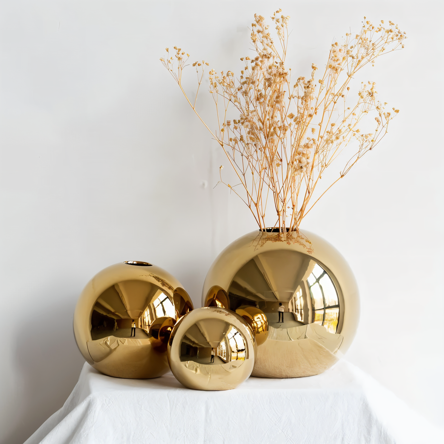 Classic Gold Ceramic Vase