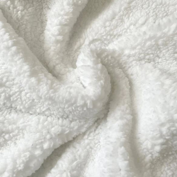 Leaf-Shaped Fleece Blanket with Double Layer Sherpa โ Soft and Cozy, Available in Multiple Sizes 7