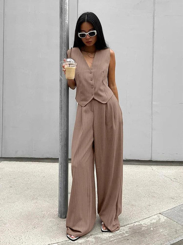 Colorful Two Piece Pant Suit