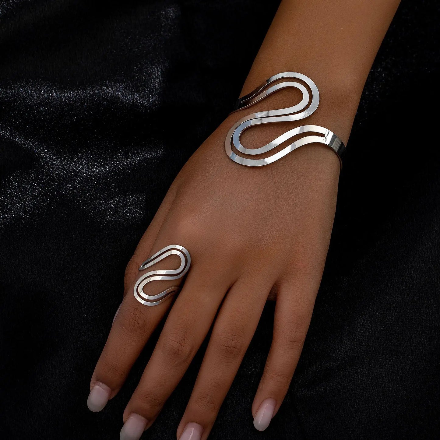 Flexible Chic Spiral Jewelry Set