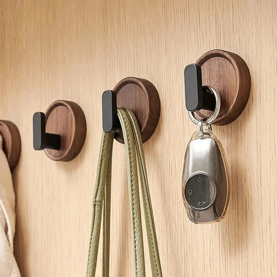 Stylish Wooden Wall Hooks for Hanging Keys and Towels - Halri