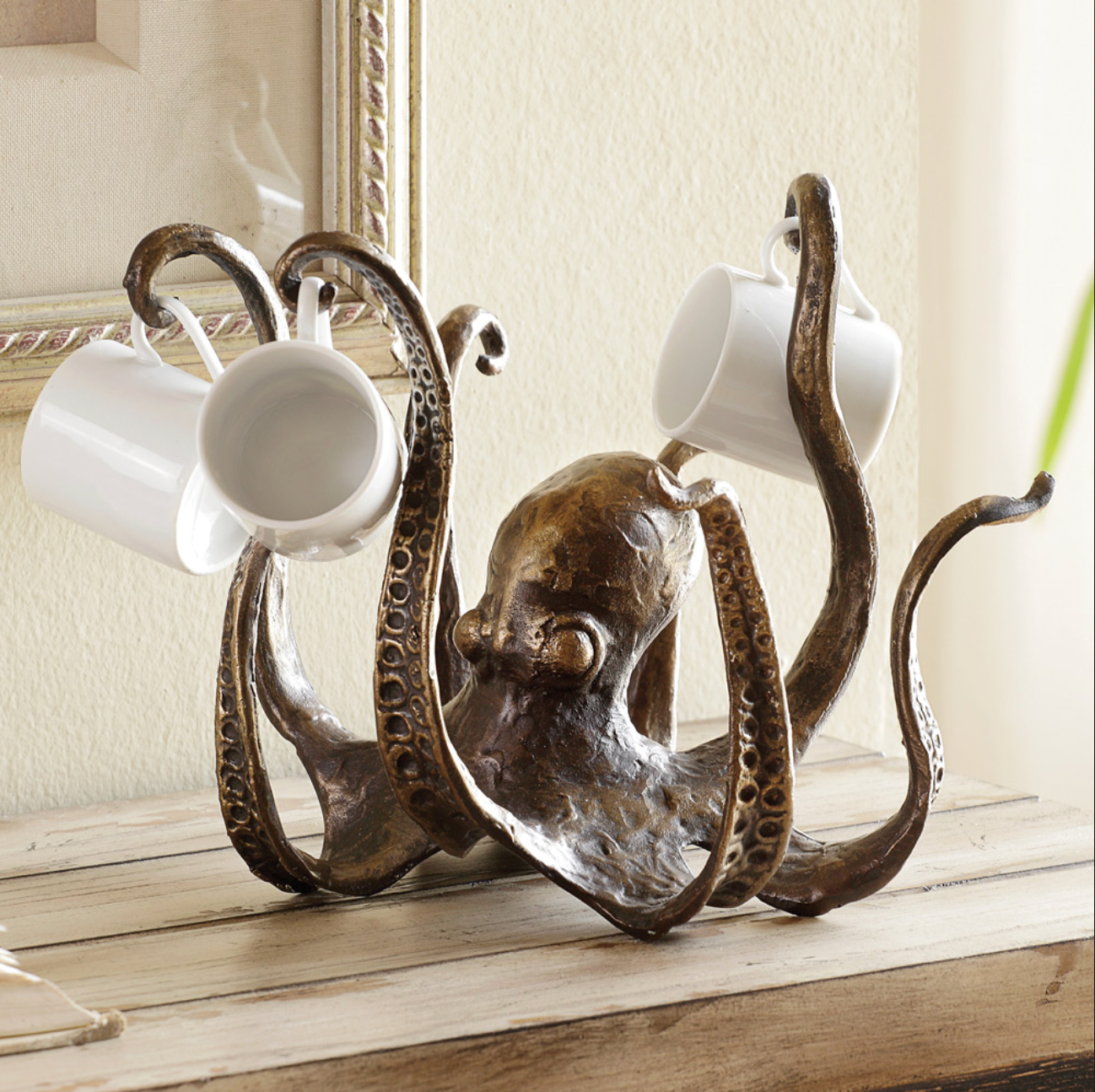 Coastal Octopus Ceramic Mug Tree Stand - Halri