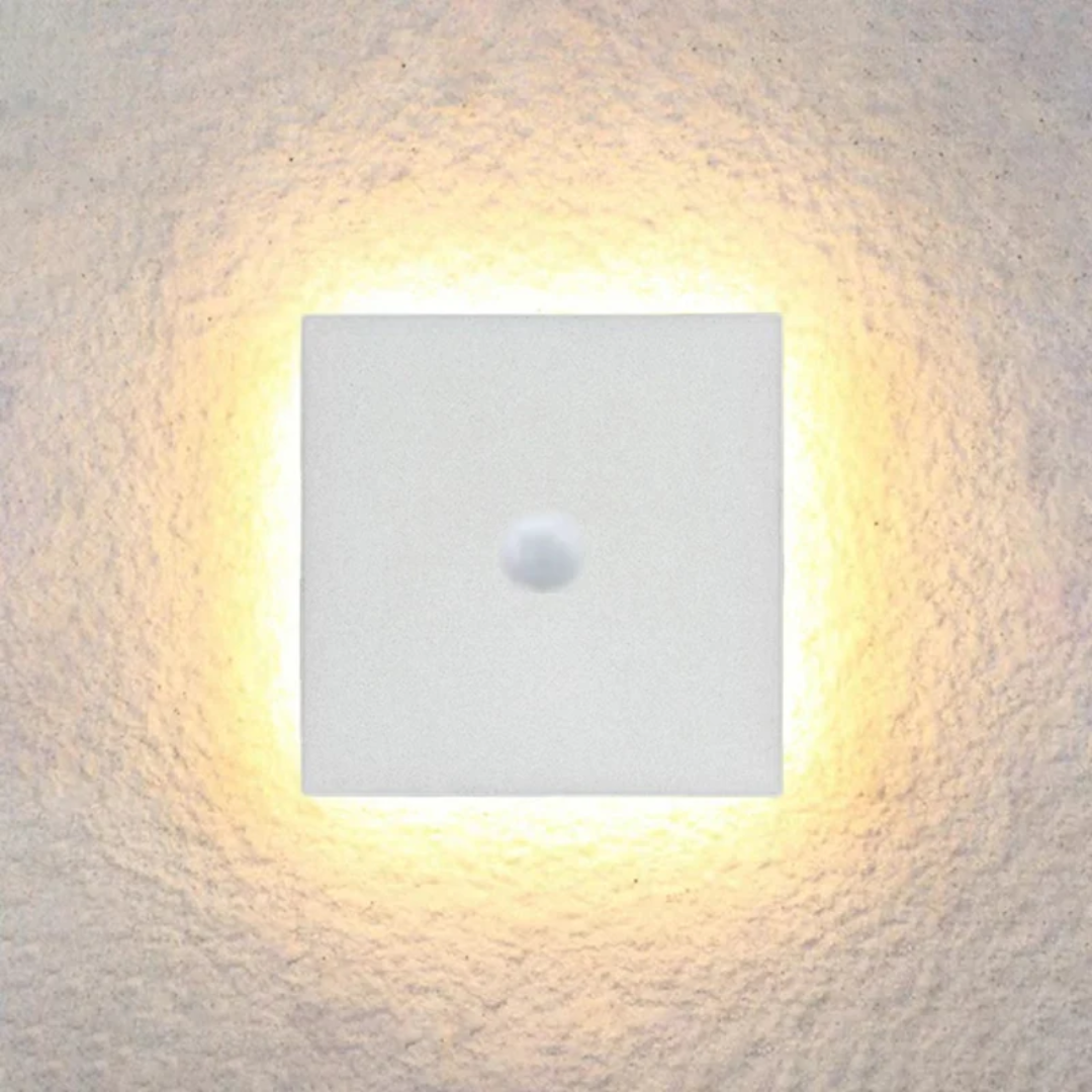 Slim Contemporary LED Wall Light - Zenith