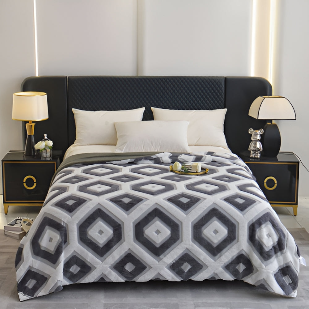 Variant image for Double Layer Geometric Throw Blanket โ Soft Cotton-Poly Blend for All-Season Comfort, Machine Washable, Ideal for Beds and Sofas-15