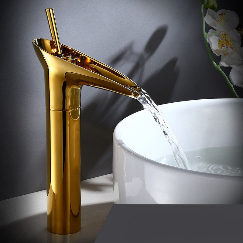 Luxury Bronze Single Handle Bathroom Faucet