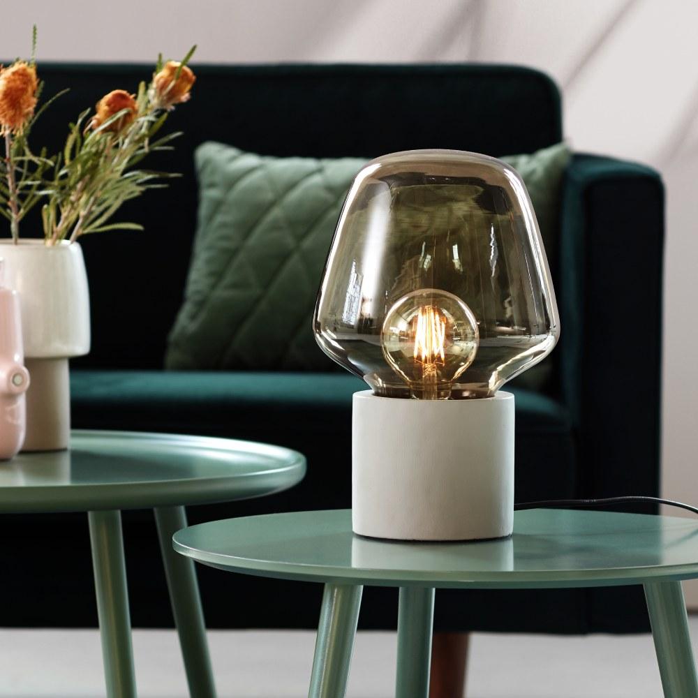 Halri | Chic Mini Table Lamp for Modern Homes - Halri