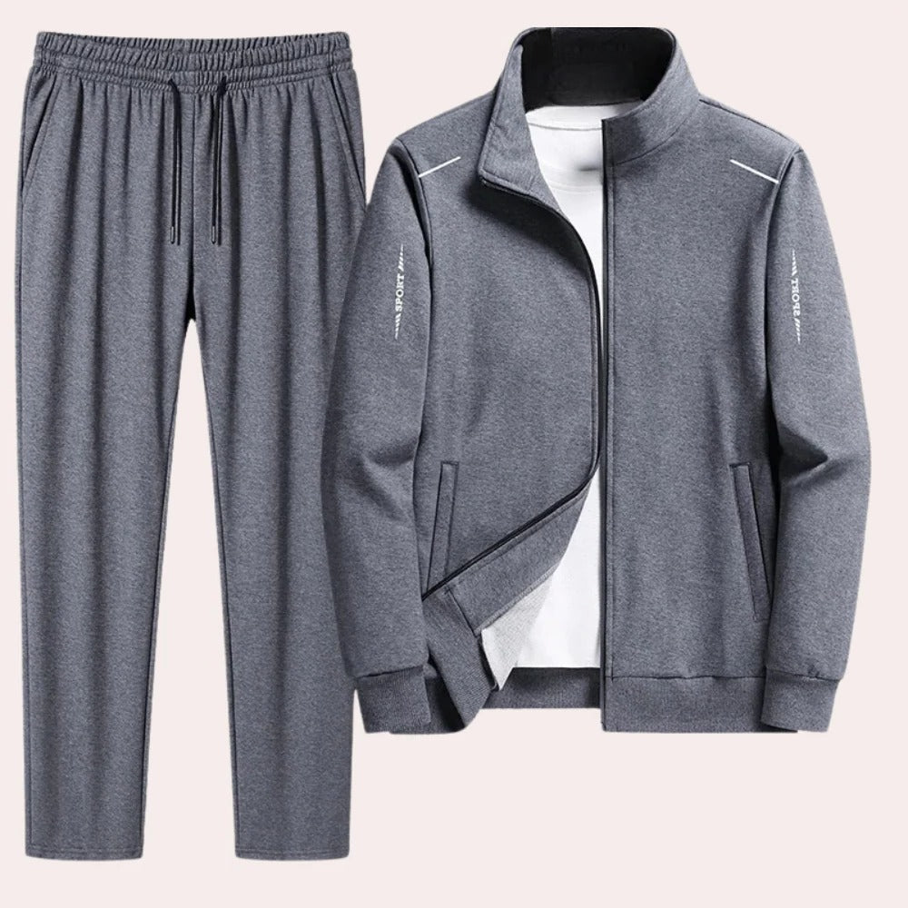 Relaxed Fit Men's Jogger Suit