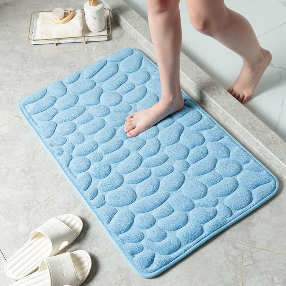 Luxury Soft Bathroom Mat – Fast Drying, Anti-Slip & Highly Absorbent