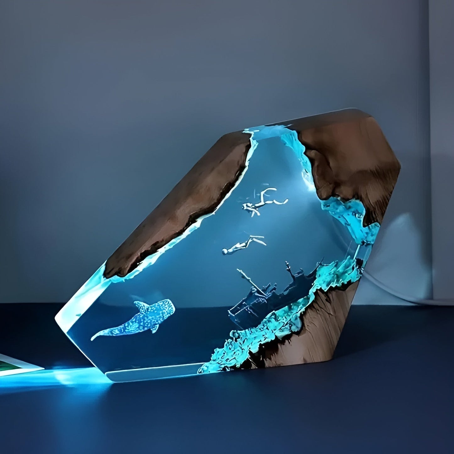 Calming Sea Glass Desk Lamp - Halri