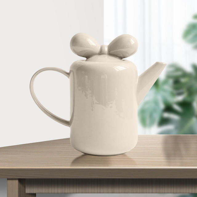 Elegant Floral Pattern Ceramic Tea Pot