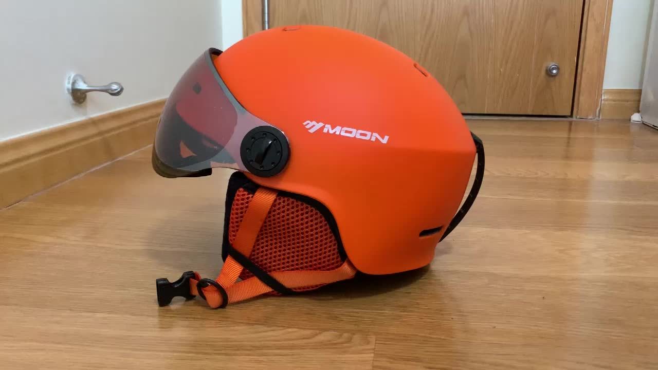 Safe Lightweight Snow Helmet