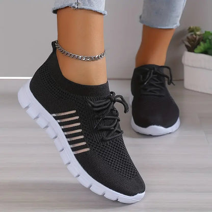 Lightweight Airy Tie-Up Athletic Running Shoes