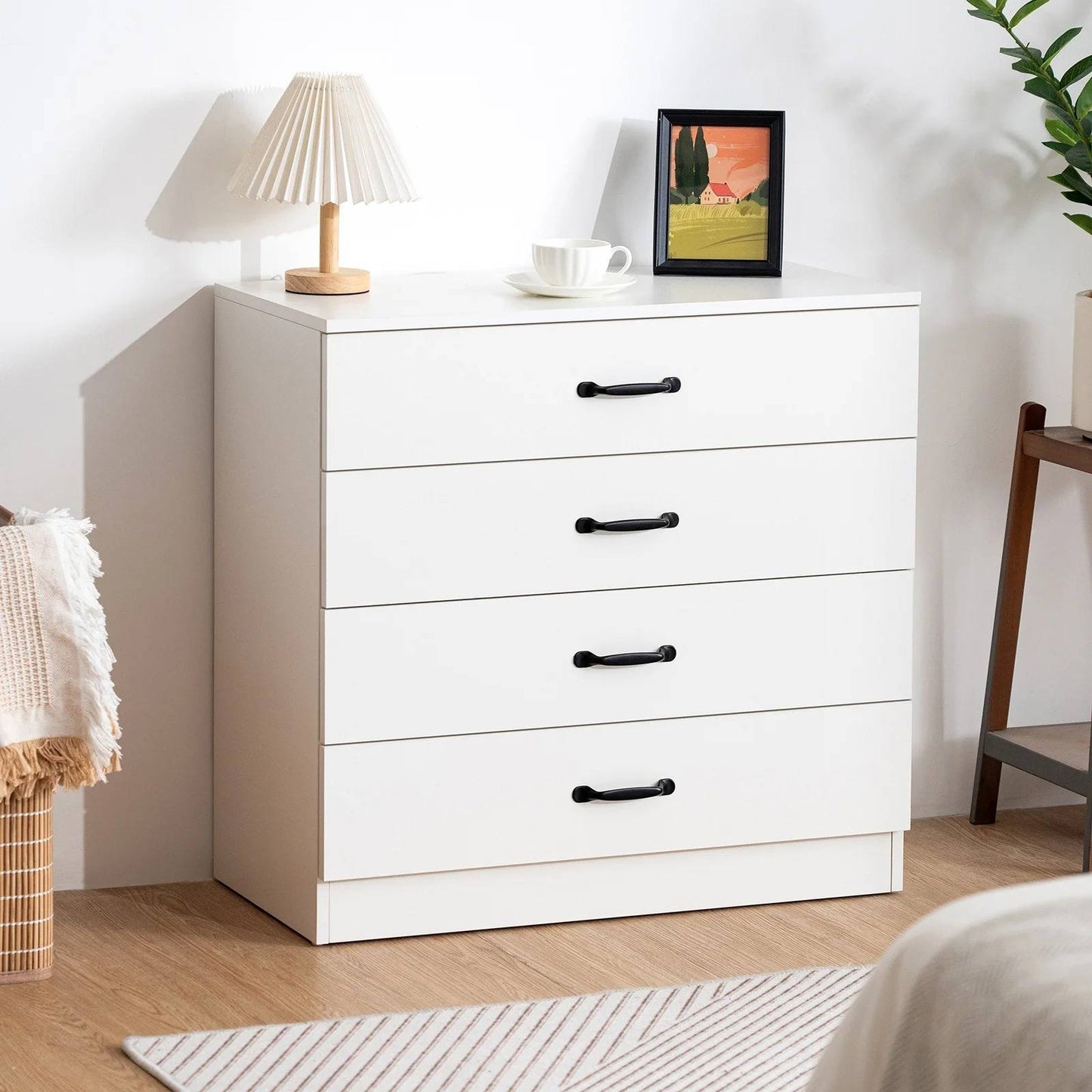 Classic 4-Drawer Chest
