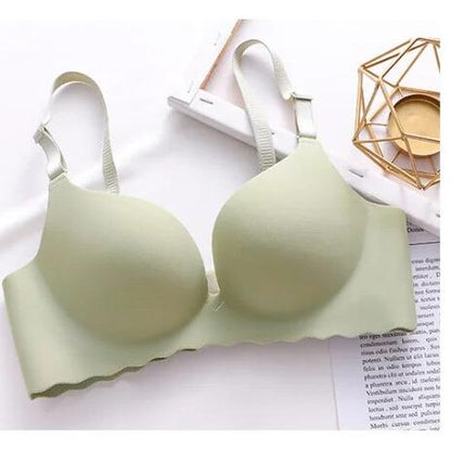 Comfortable Seamless Glow Bra