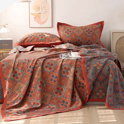 Soft Floral Reversible Quilt for Full Queen King Beds - Halri