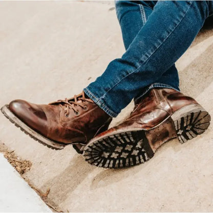 Classic Mens Boots with Grip Sole Retro Design - Halri