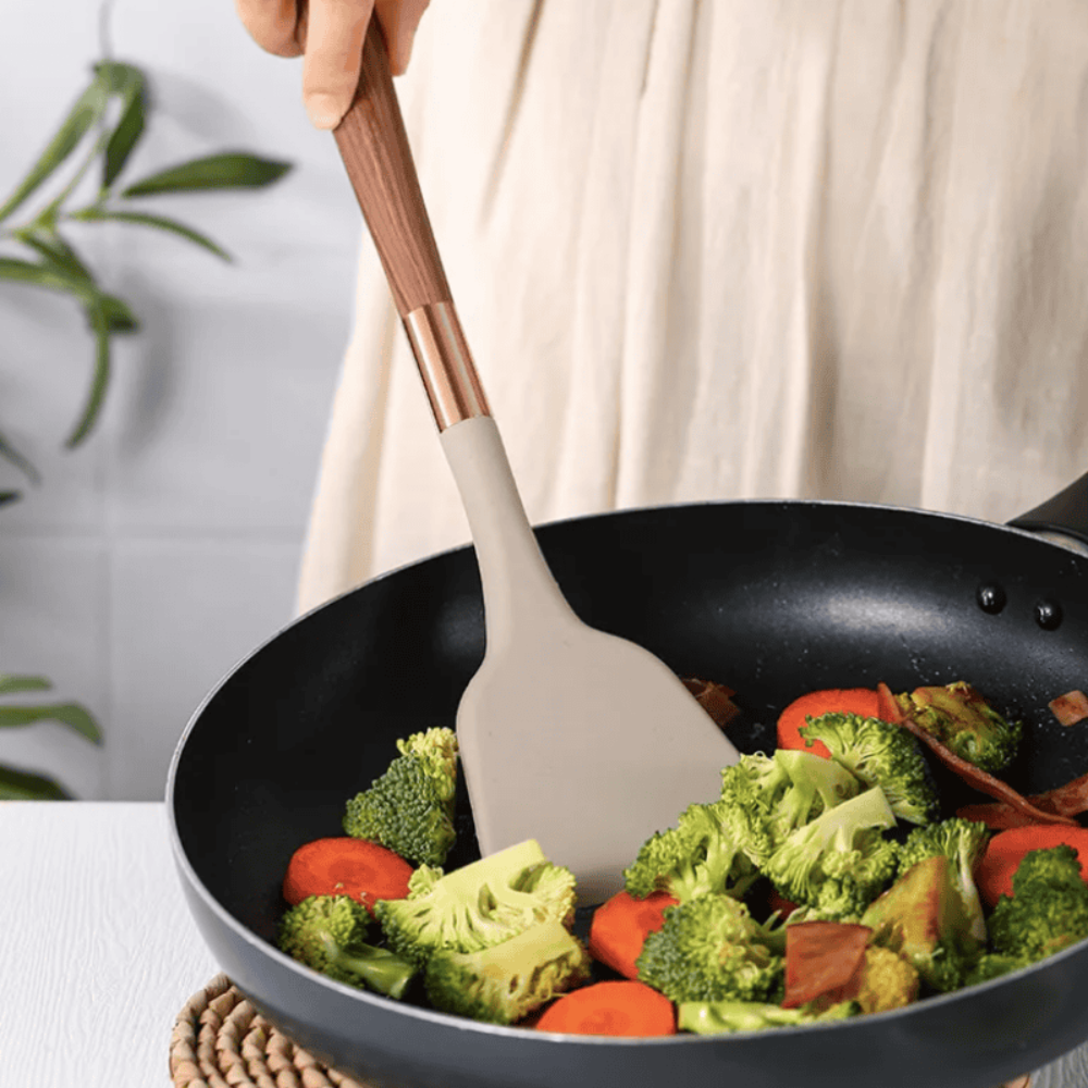 10-Piece Silicone Kitchen Utensil Set with Non-Slip Wooden Handles – Heat Resistant Cooking Utensils for Kitchenware 4