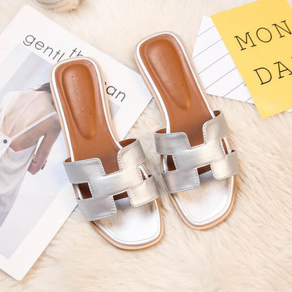 Contemporary Strap H Sandals