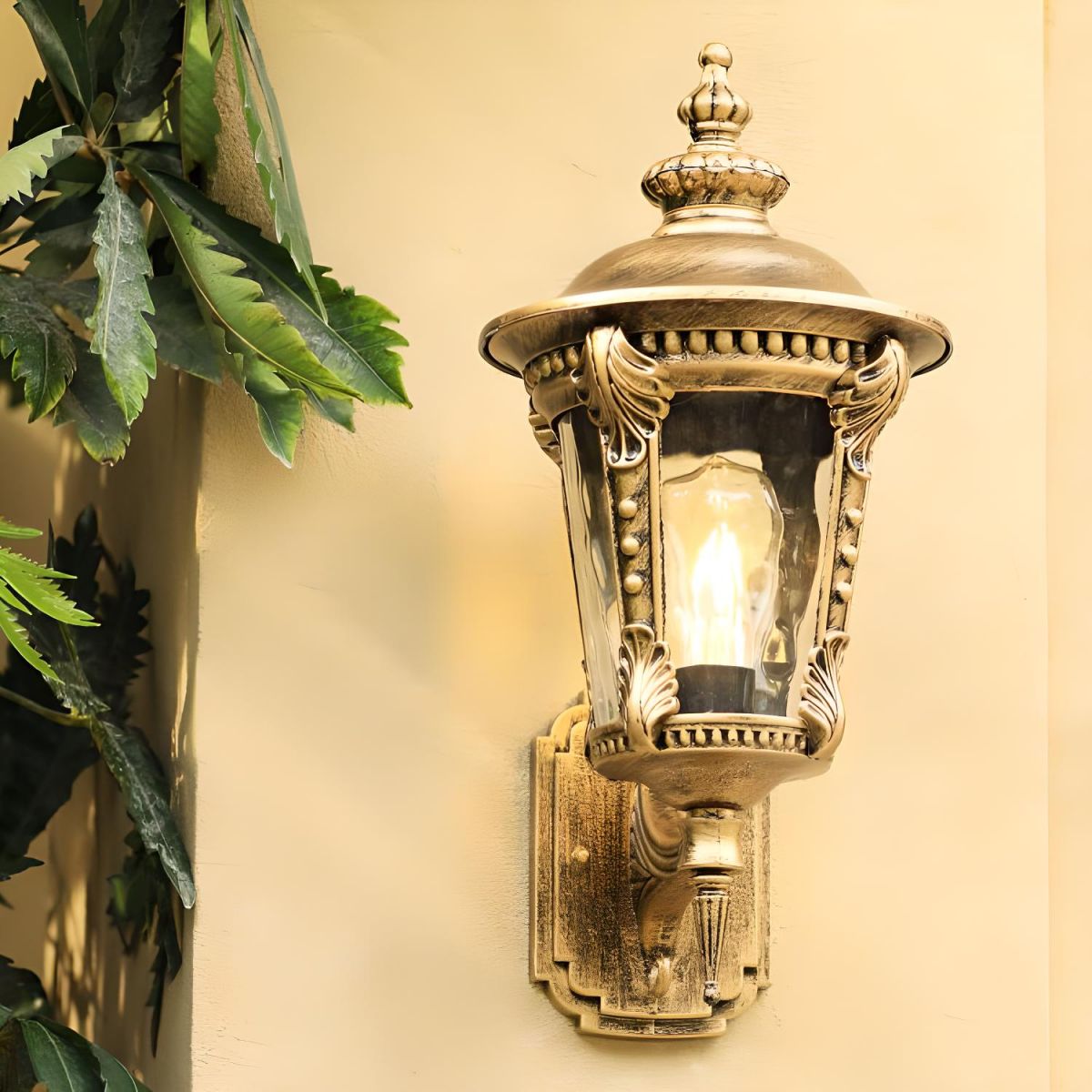 Rustic Garden Glass Outside Wall Lamp