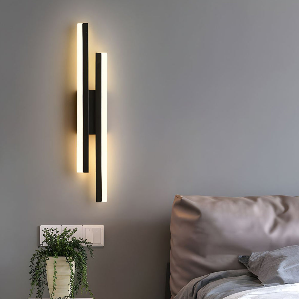 Thin LED Wall Lamp Sleek Contemporary Style