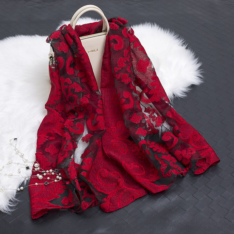 Elegant Lightweight Scarf with Floral Pattern