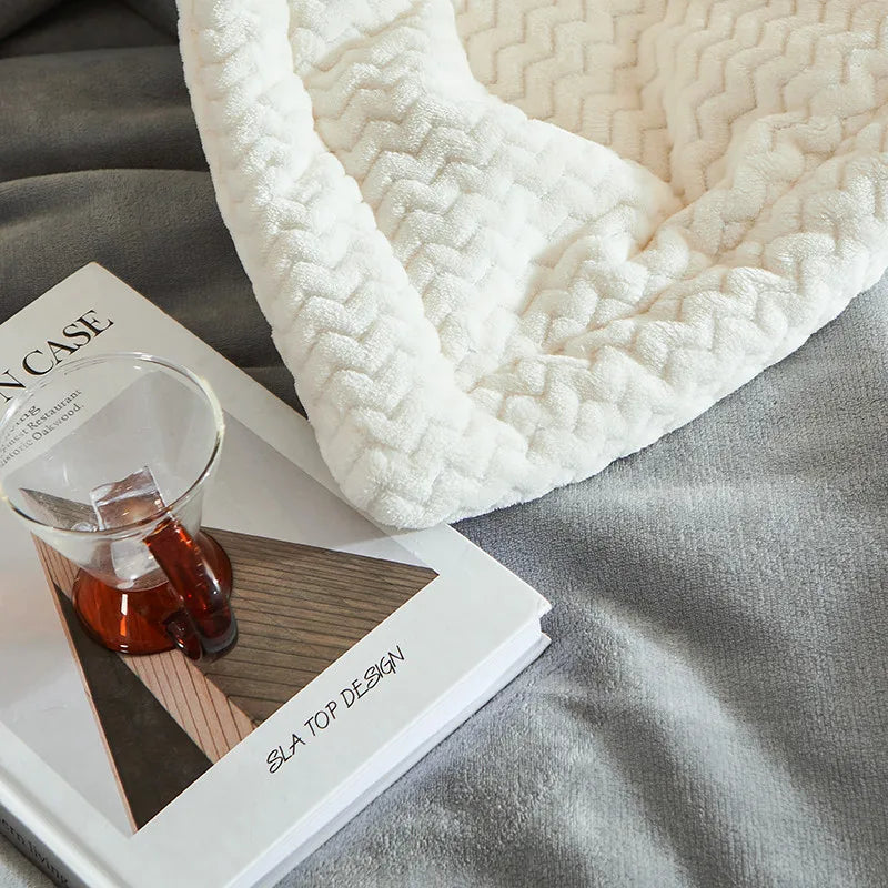 Soft Plush Fleece Throw Blanket