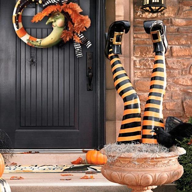 Spooky Witch Yard Stakes, 2 Pack Halloween Decor - Halri