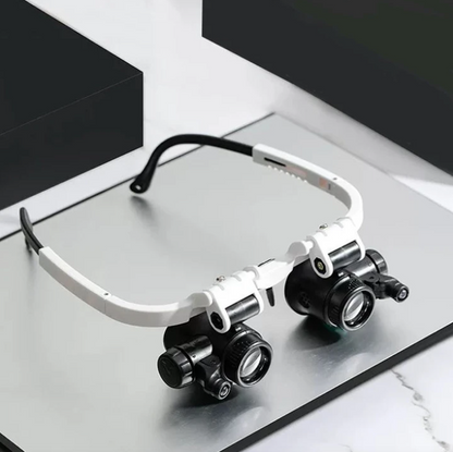 Bright LED Magnifying Glass - Halri