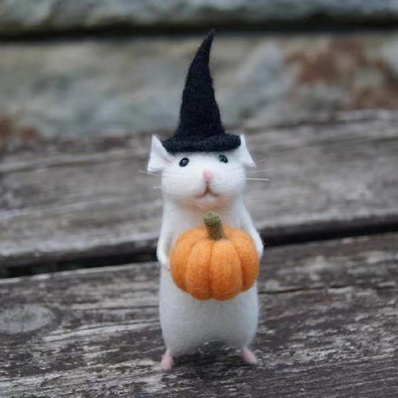 Spooky Felt Animal Holiday Decoration - Halri