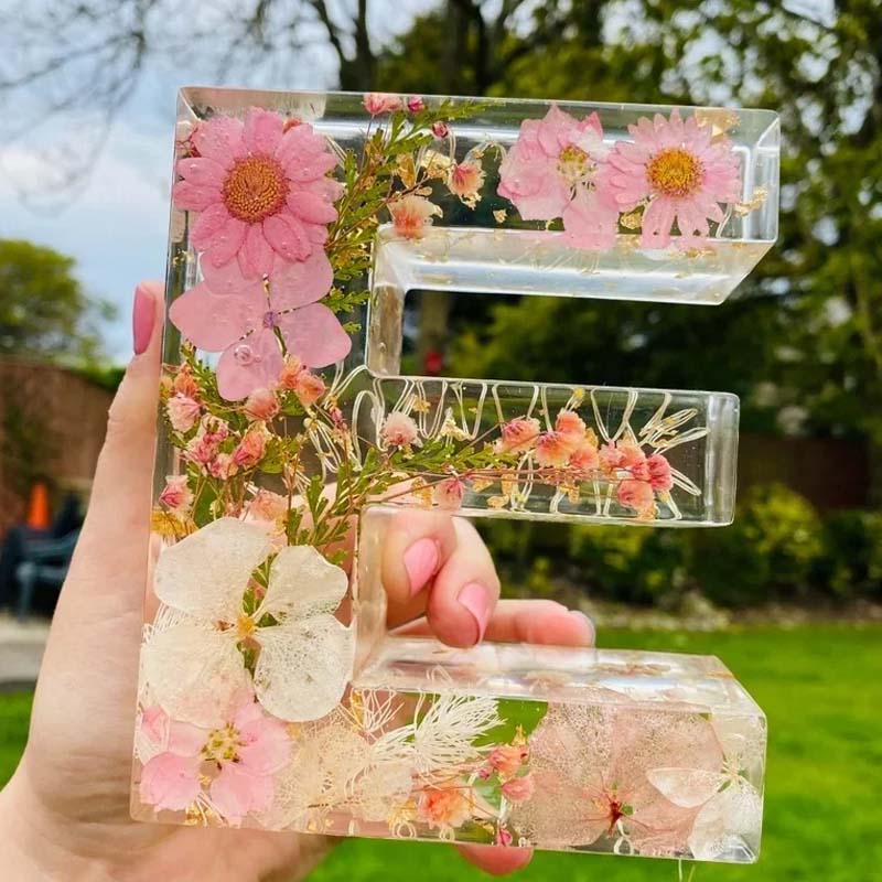 Customizable Floral LED Table Lamp