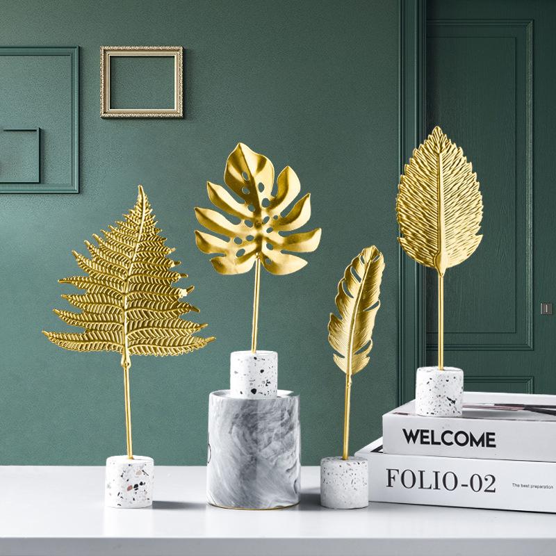 Luxury Gold Leaf Christmas Decorations - Halri