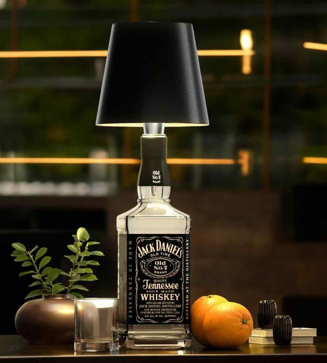 Portable Dimmable LED Desk Lamp with USB Charging - Halri