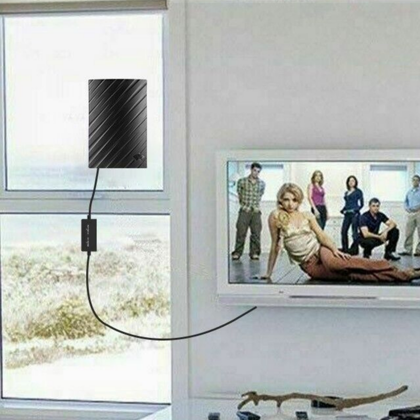 Strong Signal 4K TV Indoor Digital Antenna 600 Mile Range