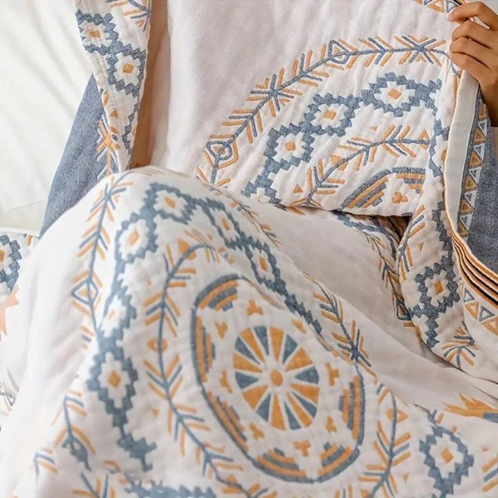 Cozy Boho Chic Throw Blanket with Colorful Pattern