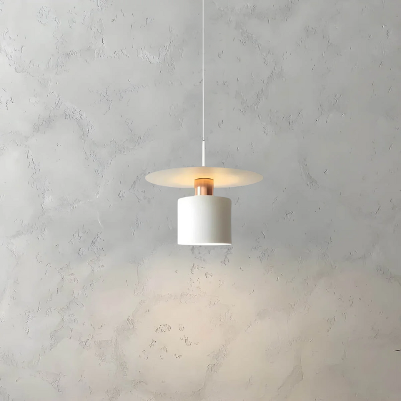 Halri | Chic Pendant Light with Elegant Style
