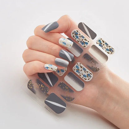 Easy Christmas Nail Art Kit at Home