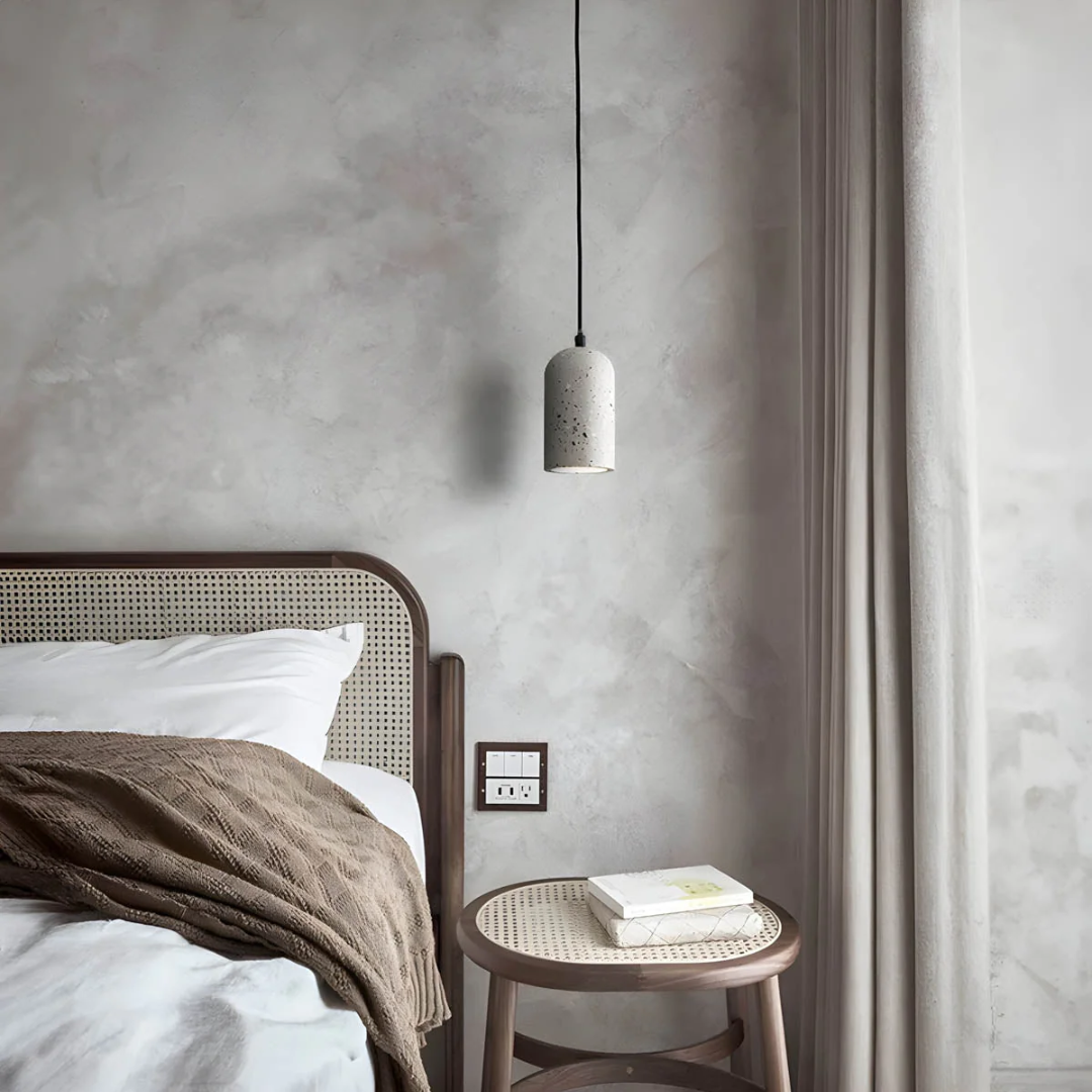 Modern Metal Hanging Pendant Light - Halri