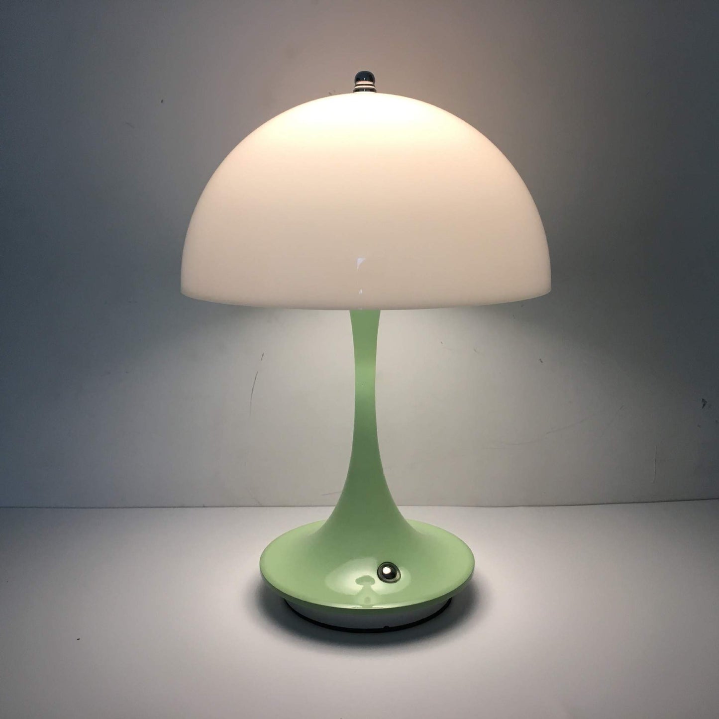 Bright Angel Table Lamp