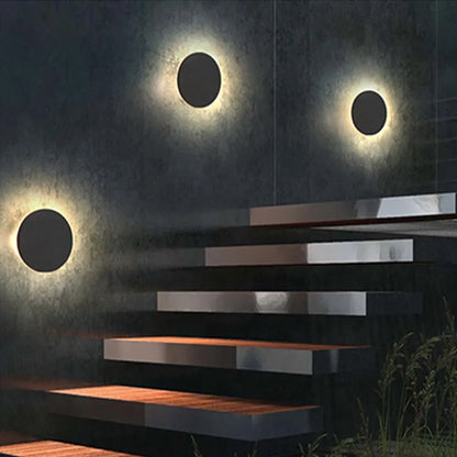 Sleek Contemporary Outdoor LED Wall Light Metal - Halri