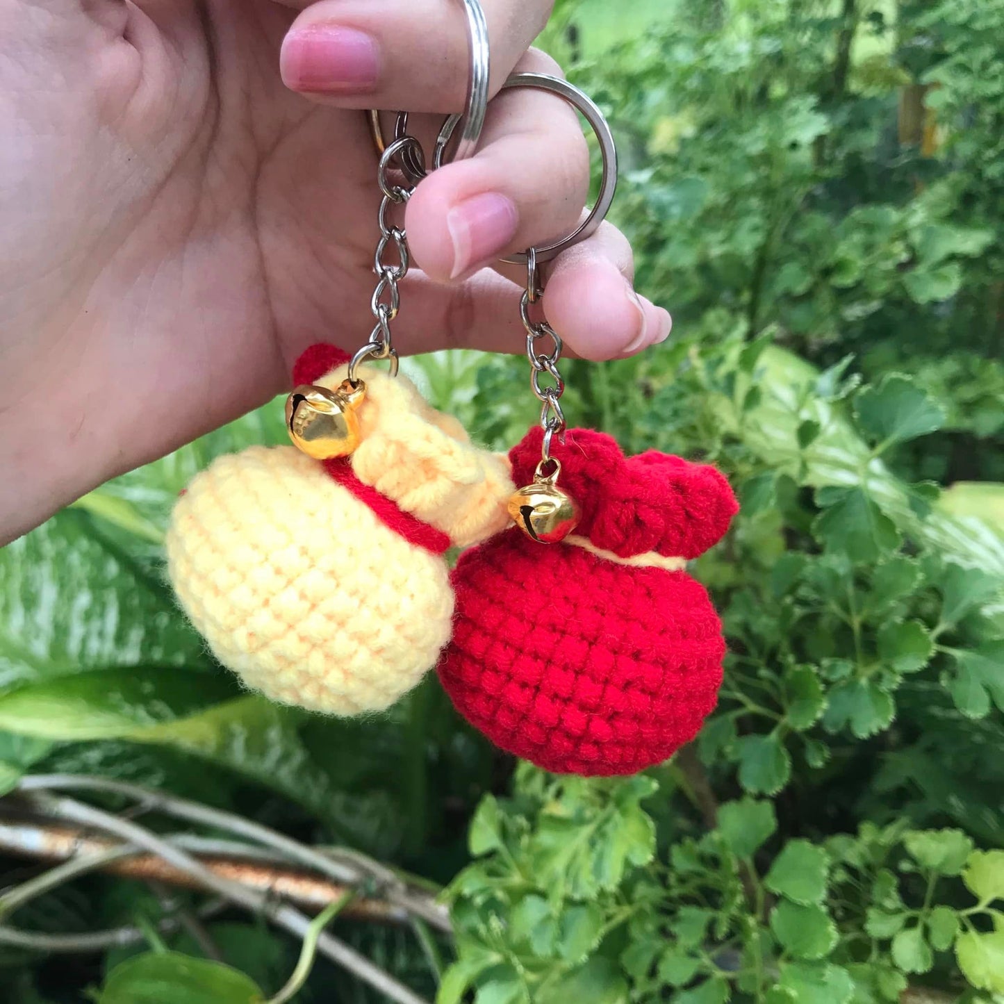 Small Crochet Coin Purse Keychain - Halri