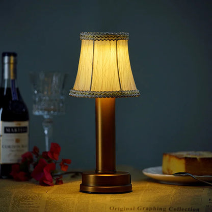 Sleek Wireless Table Light