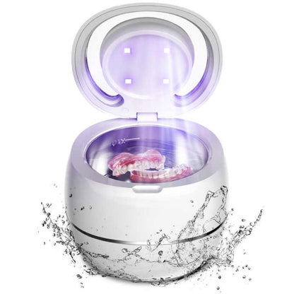 Compact Travel Denture Cleaning Device